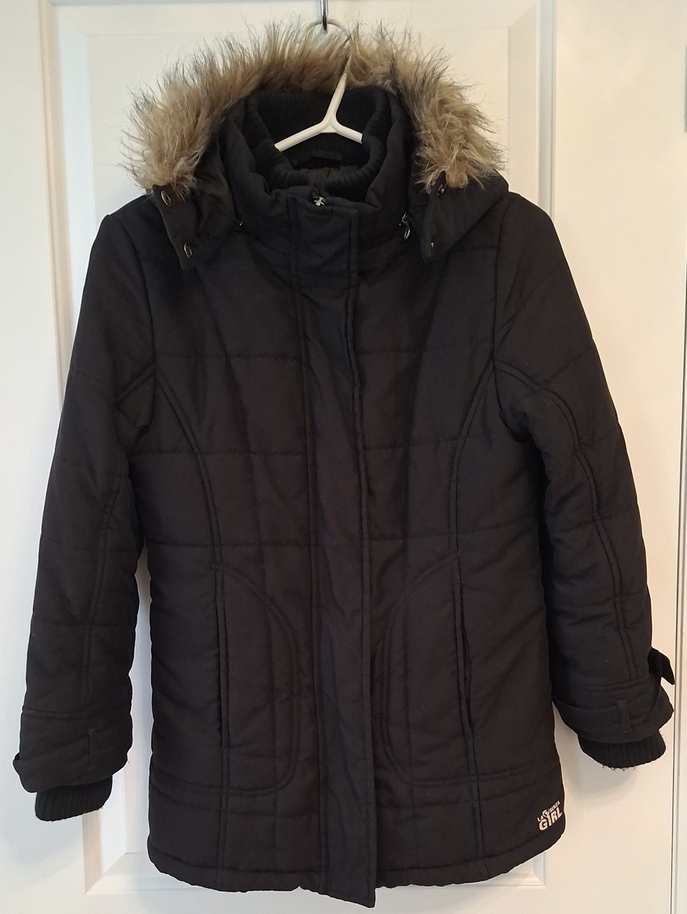 La SENZA Girl Black Quilted Jacket zipper pockets hood with fur